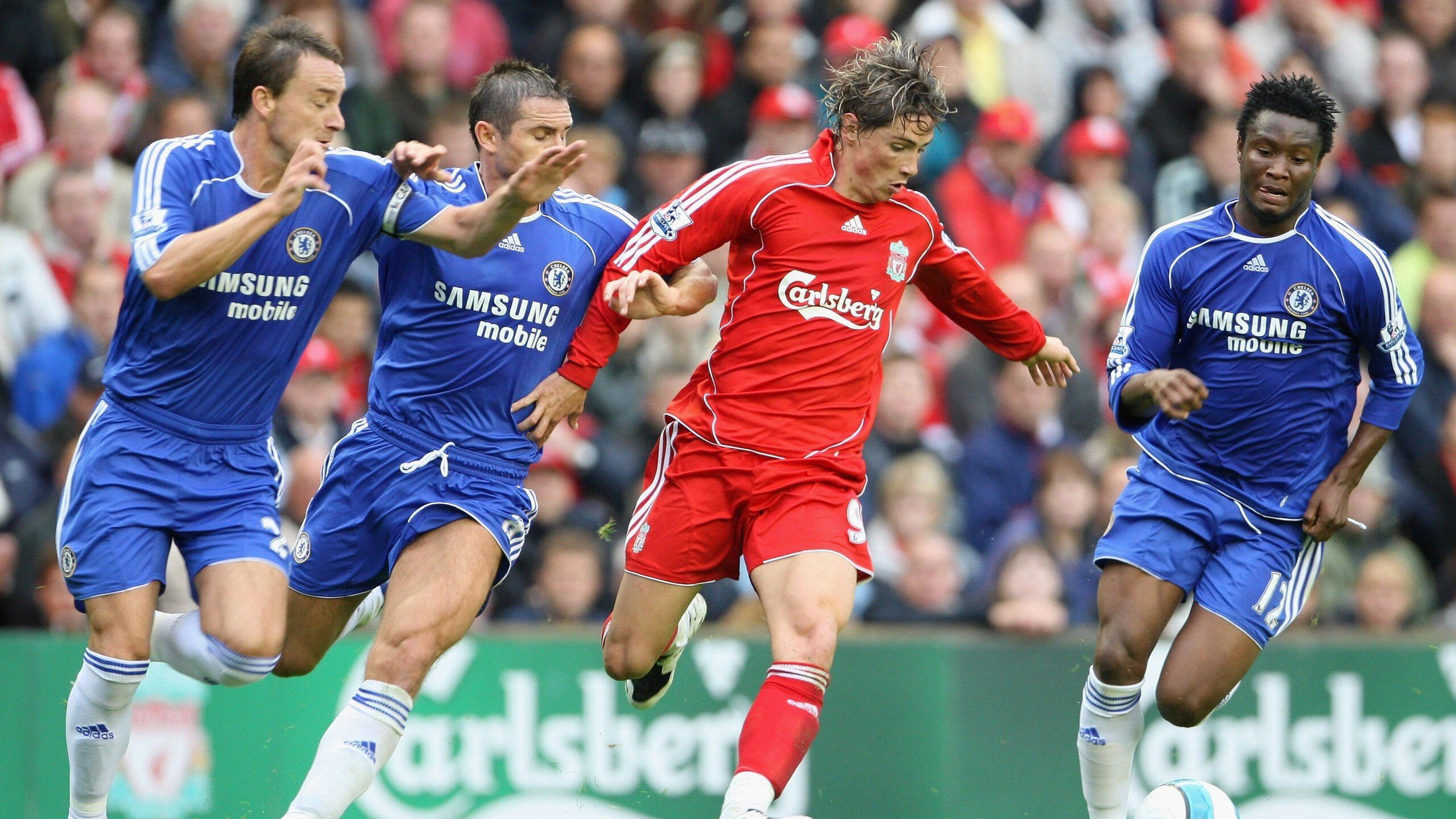 前段划水节奏快准稳，后段冲刺更从容，前划步后划步